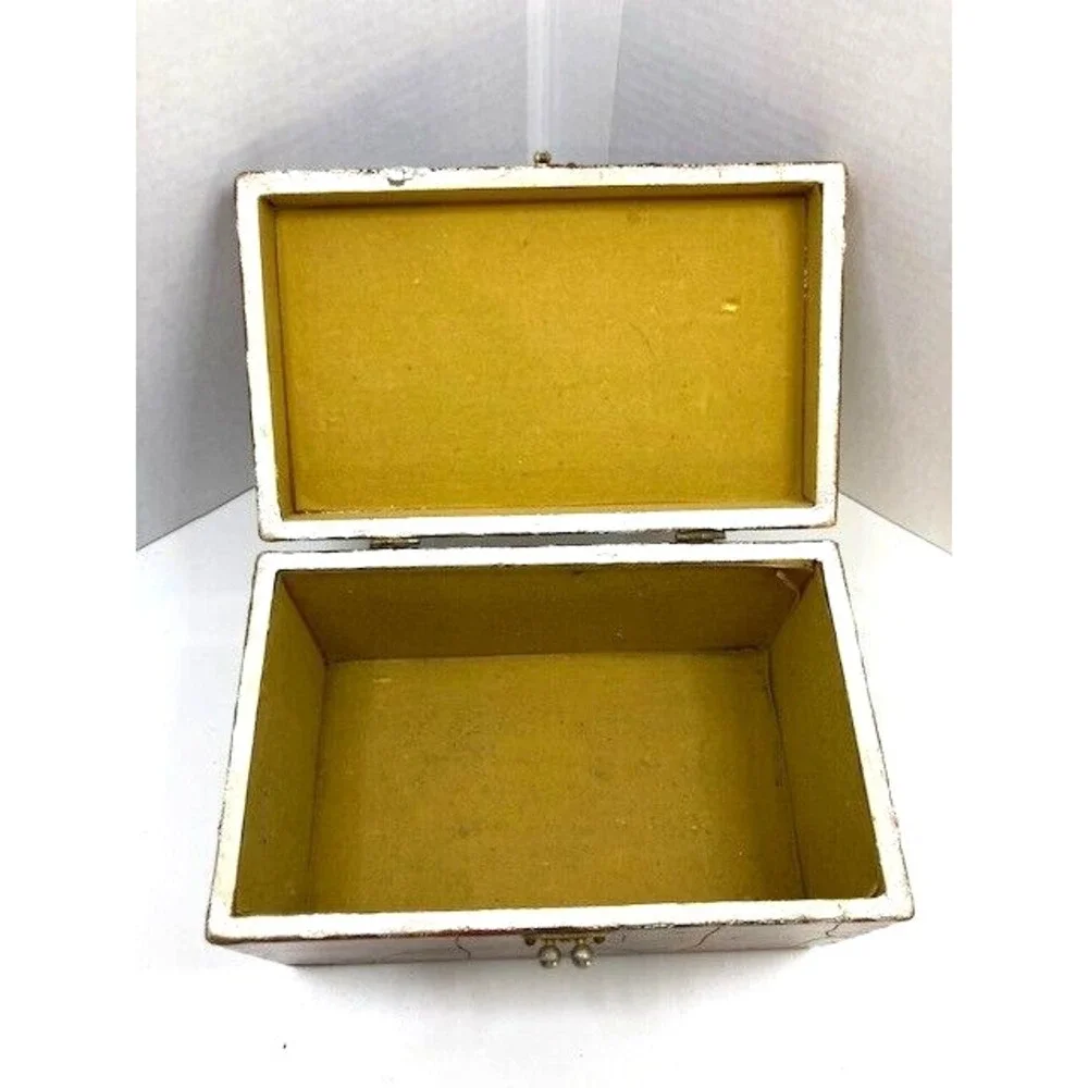 Vintage Floral Crackle Decoupage 1960s Textured‎ Wood Purse Lucite Handle